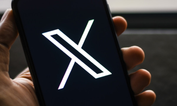 X and Wealthsimple Launch In-App Trading Pilot in Canada