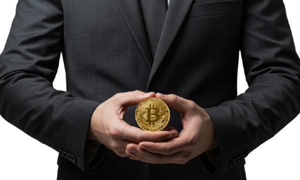 US Fed Official Michelle Bowman Backs Limited Crypto Ownership for Staff