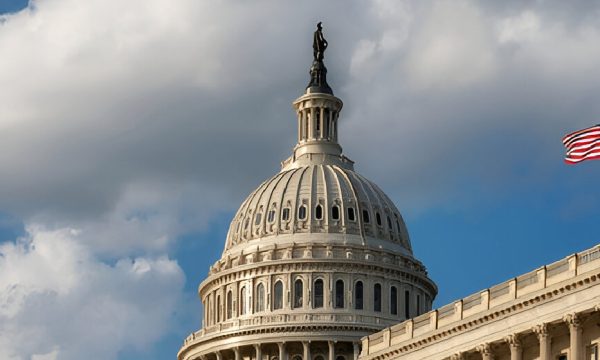 Crypto Firms Push Lawmakers to Safeguard Developers in Market Structure Bill